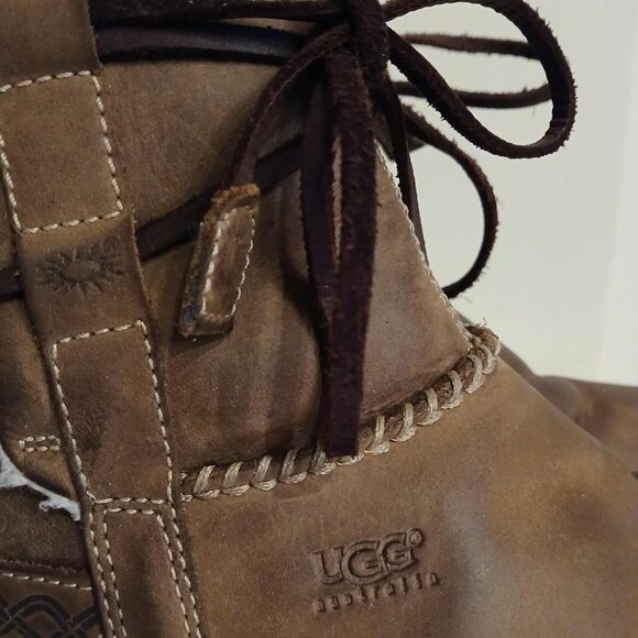 Ugg Australia Cove Brown Leather Sheep Skin Lined Lace Up Ankle Boot Sz 8 - Picture 6 of 8